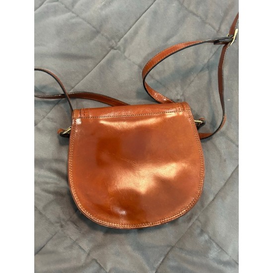 Brown Leather Saddle Crossbody Bag with Flap Closure and Strap